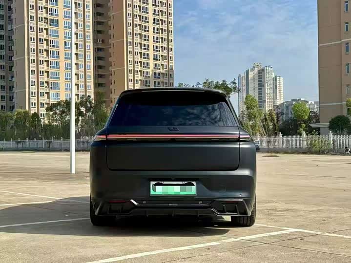 Фото 12 - LiXiang L8