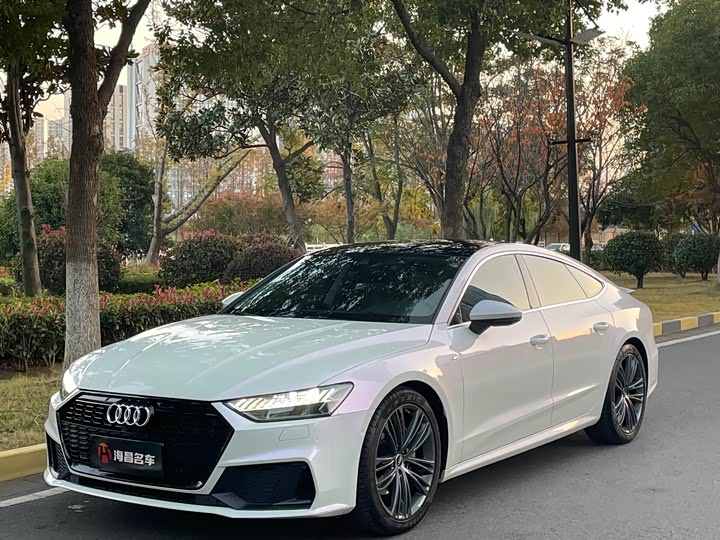 Фото 1 - Audi A7