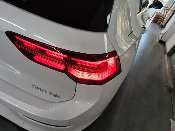 Фото 8 - Volkswagen Golf