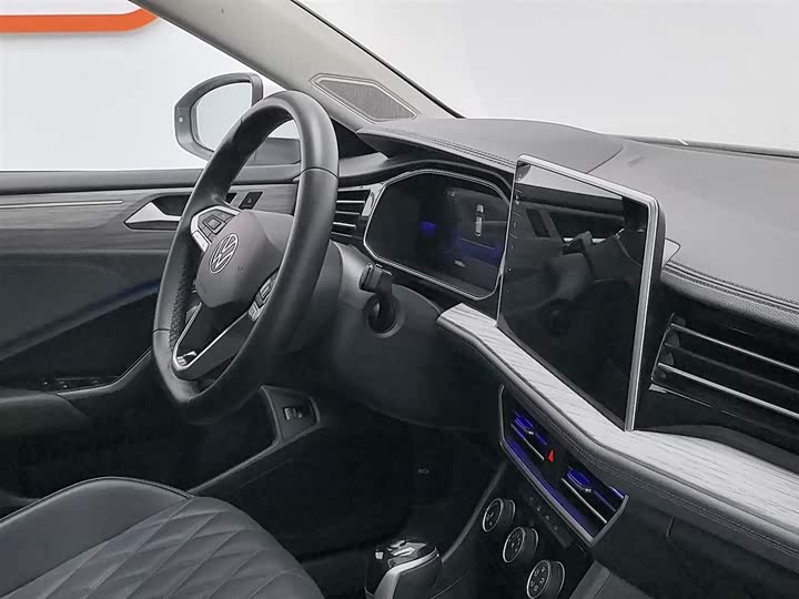 Фото 22 - Volkswagen Sagitar L