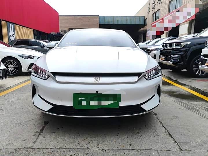 Фото 2 - BYD Qin Plus