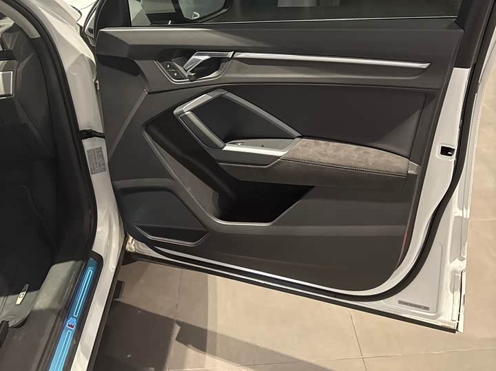 Фото 7 - Audi Q3 Sportback