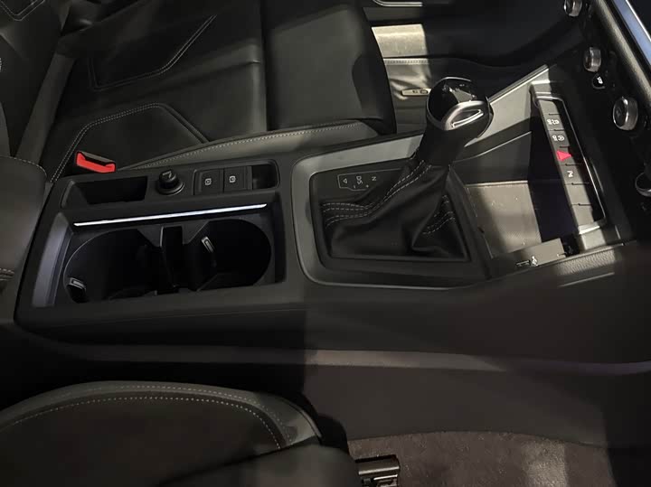 Фото 9 - Audi Q3 Sportback