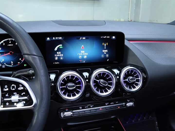 Фото 7 - Mercedes-Benz GLA-Class