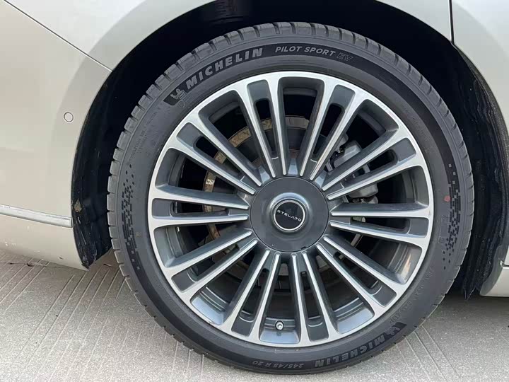 Фото 15 - Stelato S9