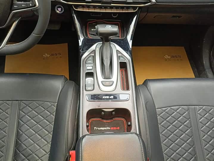 Фото 16 - GAC Trumpchi GS4