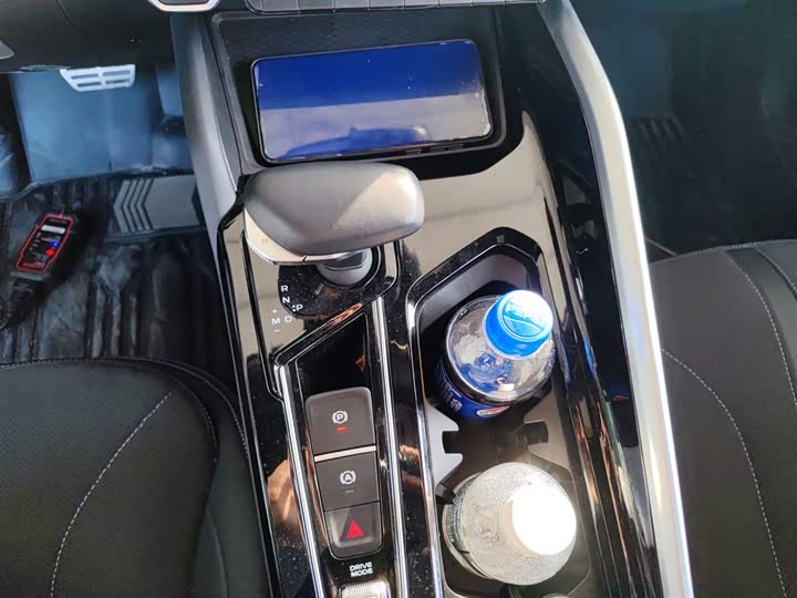 Фото 14 - Geely Preface