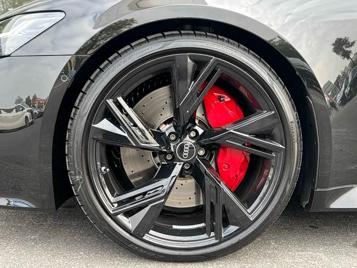 Фото 8 - Audi RS 6