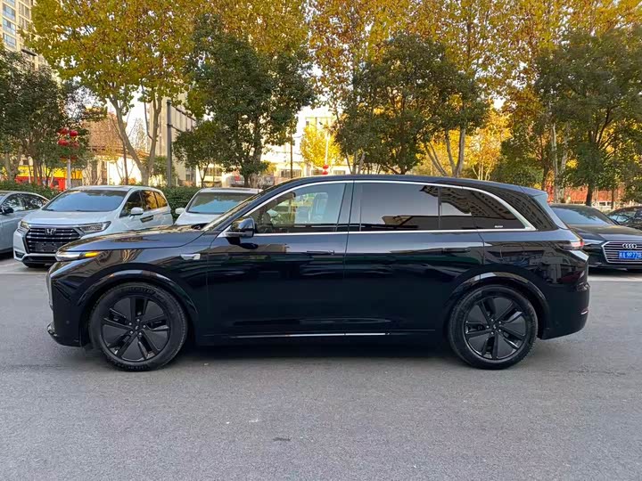 Фото 4 - LiXiang L7