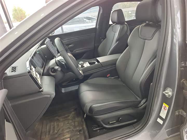 Фото 15 - BYD Qin L