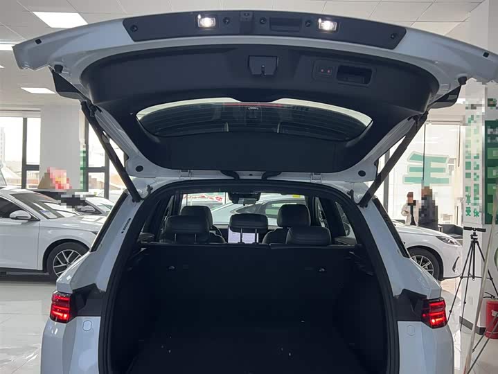 Фото 13 - BYD Song Pro Hybrid