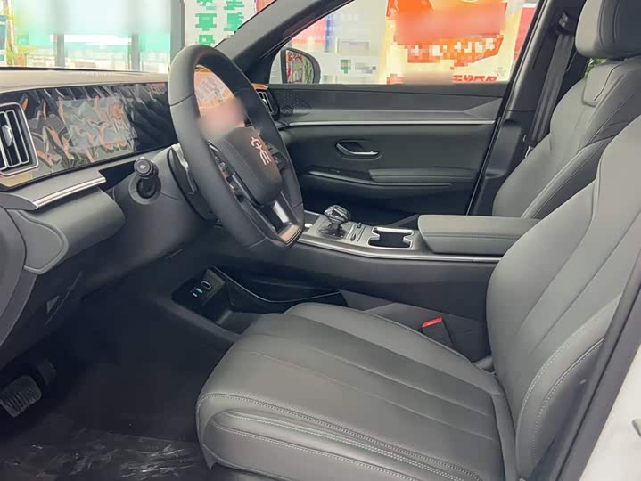 Фото 15 - BYD Song Pro Hybrid