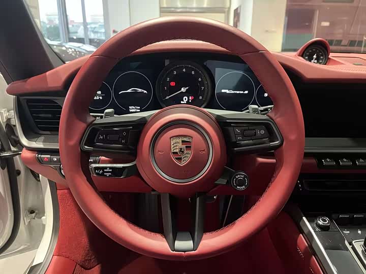 Фото 10 - Porsche 911