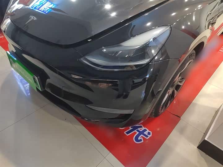 Фото 24 - Tesla Model Y