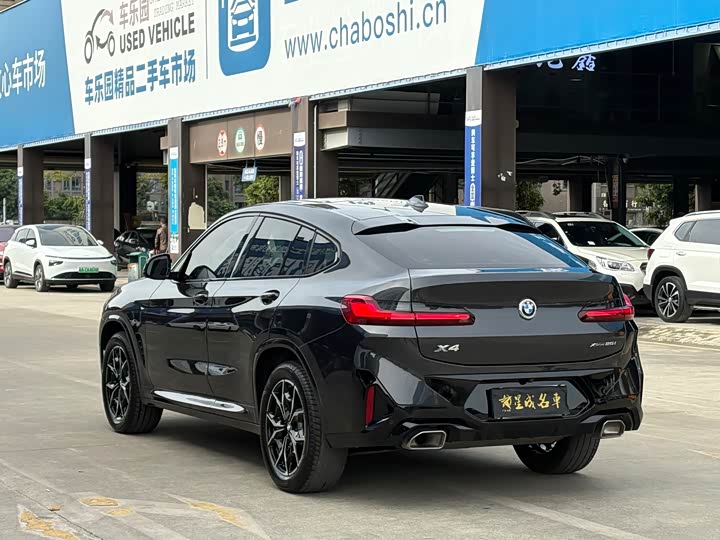 Фото 20 - BMW X4