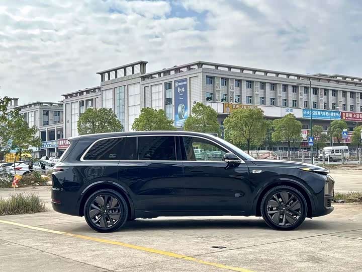 Фото 13 - LiXiang L9