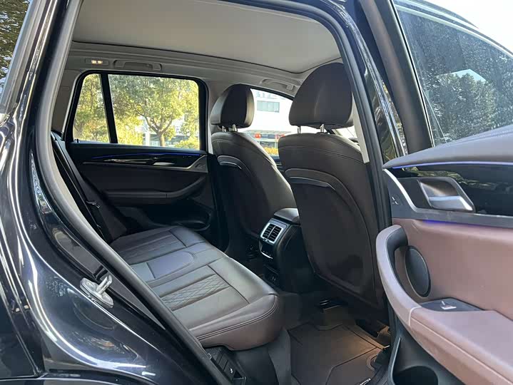 Фото 12 - BMW X3