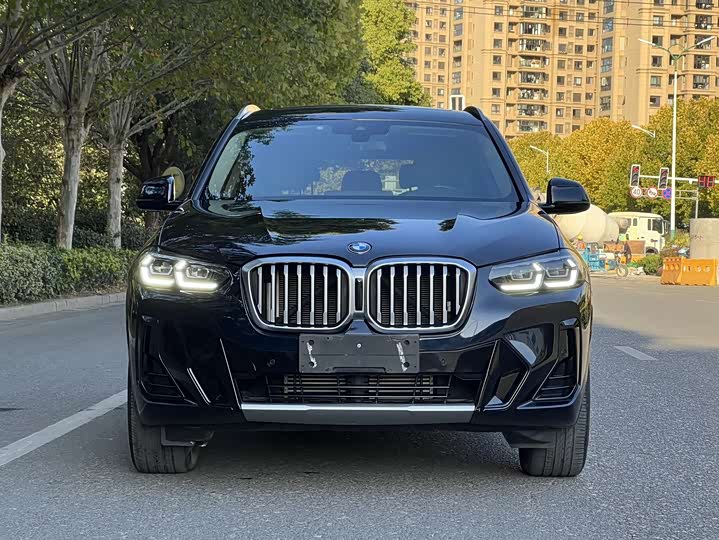 Фото 2 - BMW X3