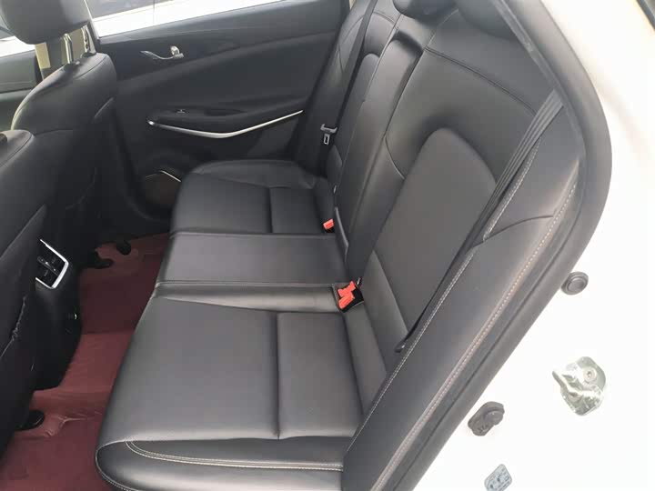 Фото 17 - Changan Raeton CC