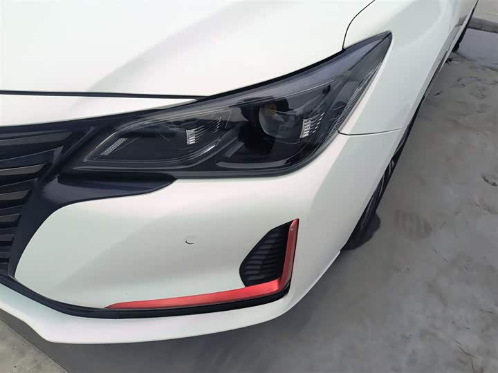 Фото 24 - Changan Raeton CC