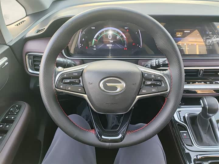 Фото 11 - GAC Trumpchi M6