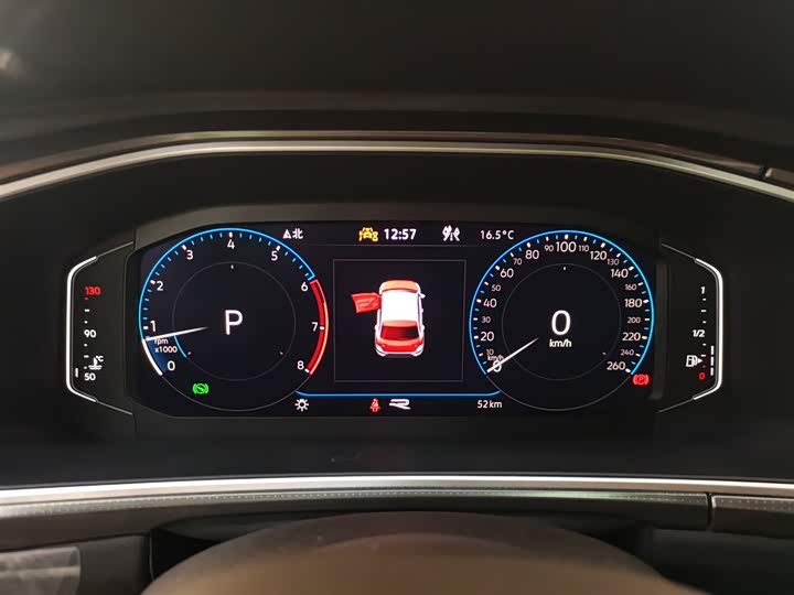 Фото 12 - Volkswagen T-Roc