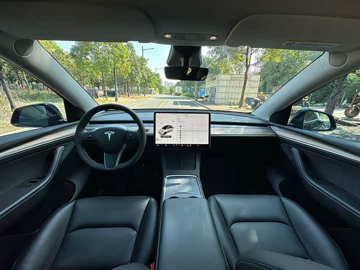 Фото 5 - Tesla Model Y