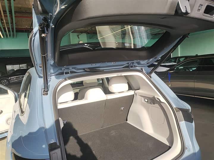 Фото 19 - Leapmotor B10