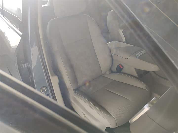 Фото 25 - Leapmotor B10