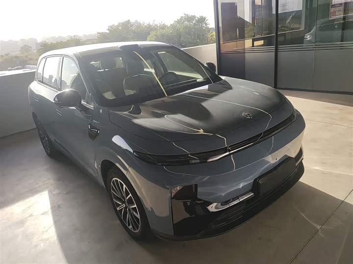 Фото 4 - Leapmotor B10