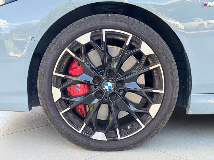 Фото 18 - BMW 2 Series