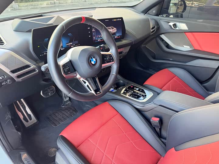 Фото 9 - BMW 2 Series