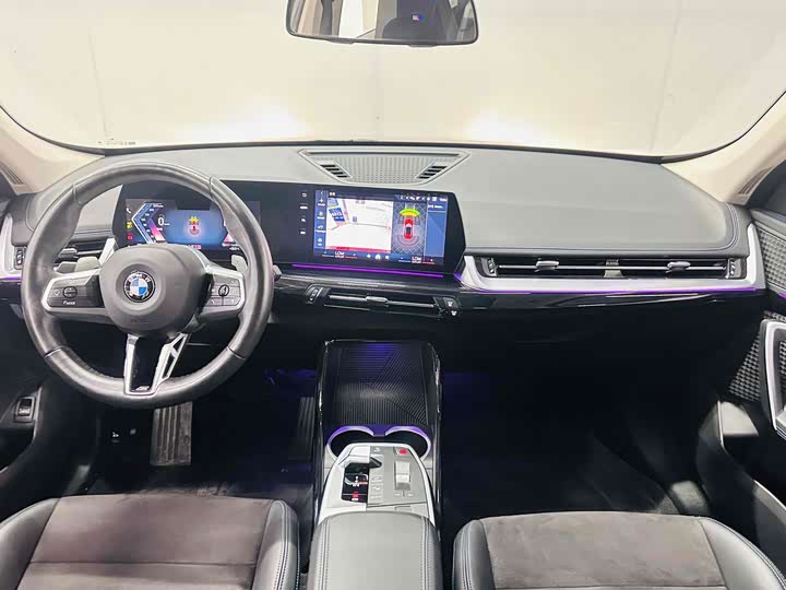 Фото 13 - BMW X1