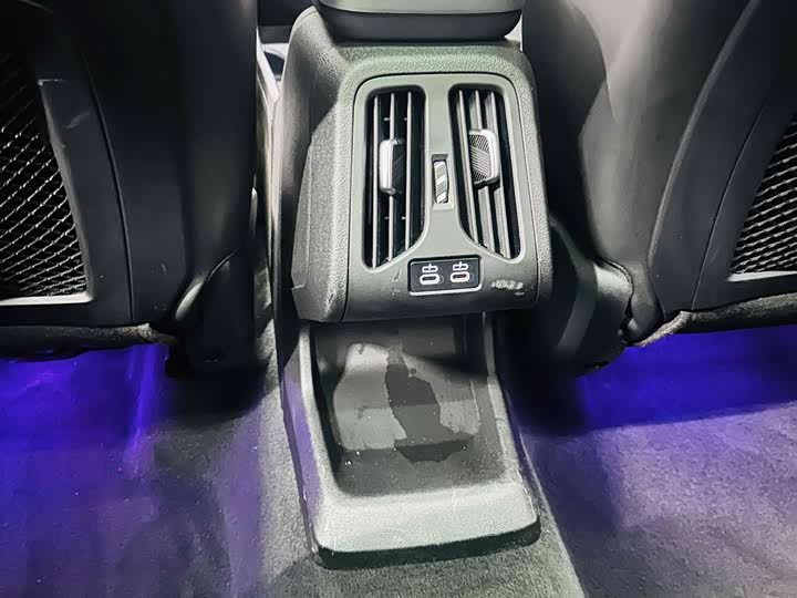 Фото 16 - BMW X1