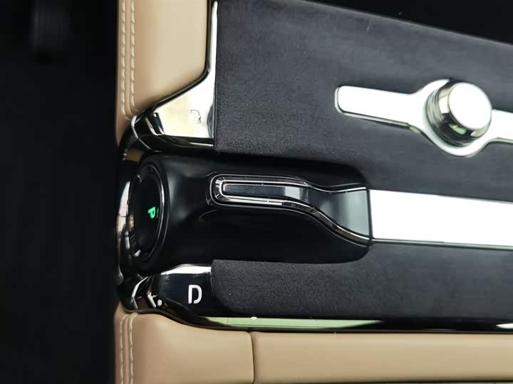 Фото 13 - Nio ES6