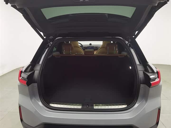 Фото 16 - Nio ES6