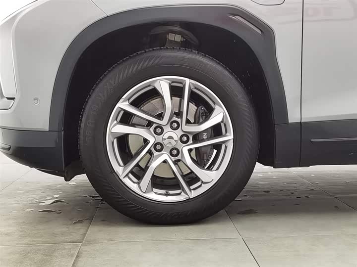 Фото 17 - Nio ES6