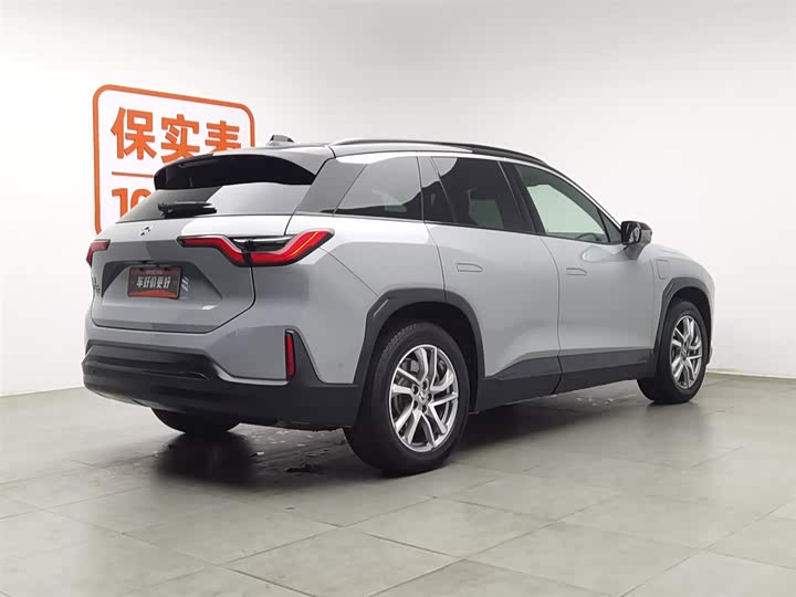 Фото 2 - Nio ES6