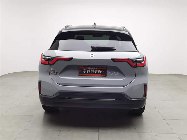 Фото 4 - Nio ES6