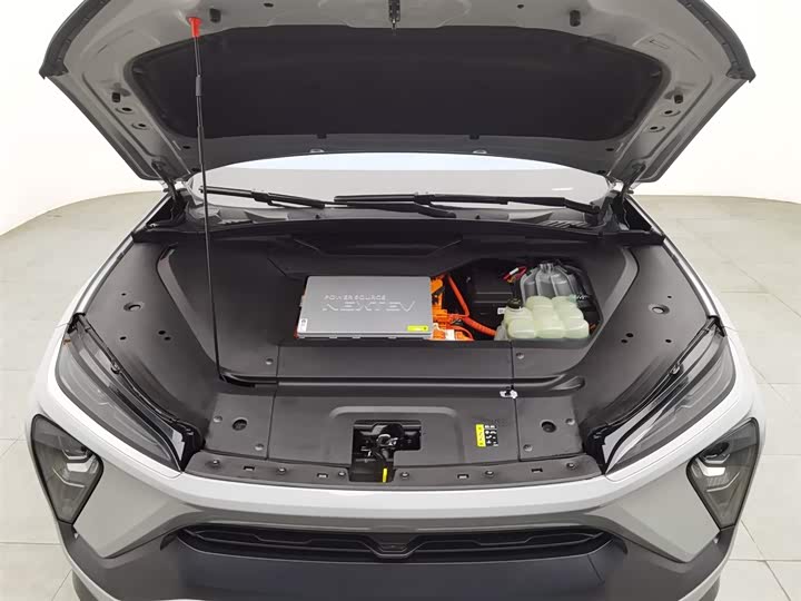 Фото 6 - Nio ES6