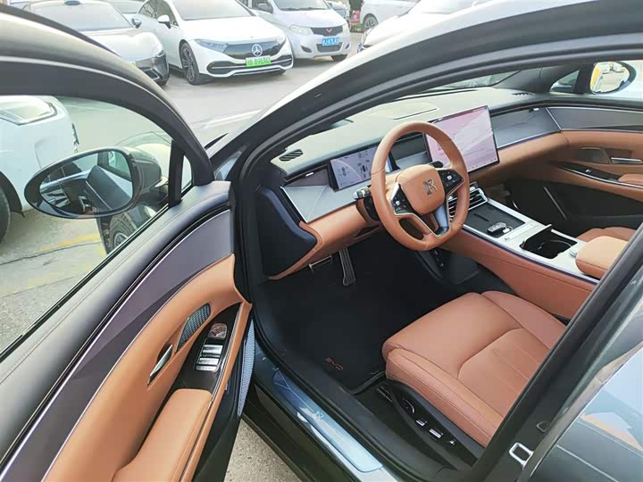 Фото 16 - BYD Han L