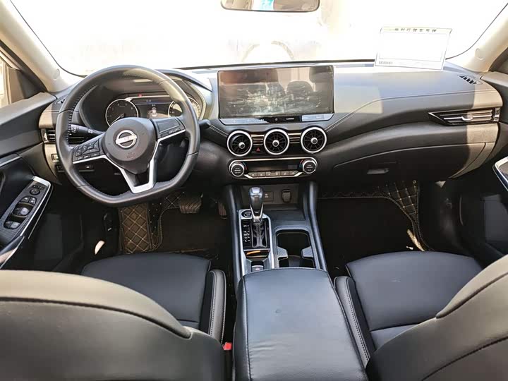 Фото 10 - Nissan Sylphy