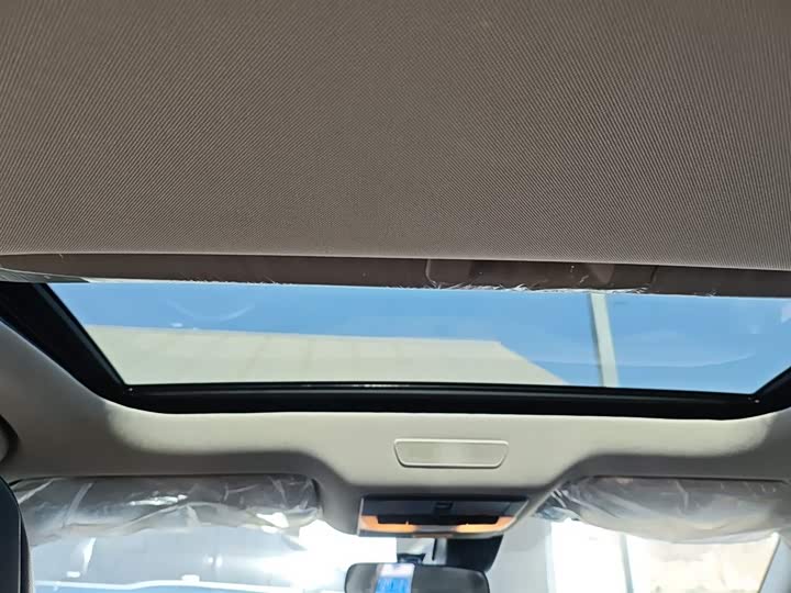 Фото 18 - Nissan Sylphy