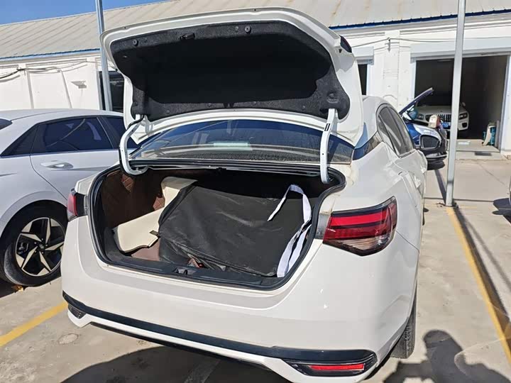 Фото 19 - Nissan Sylphy