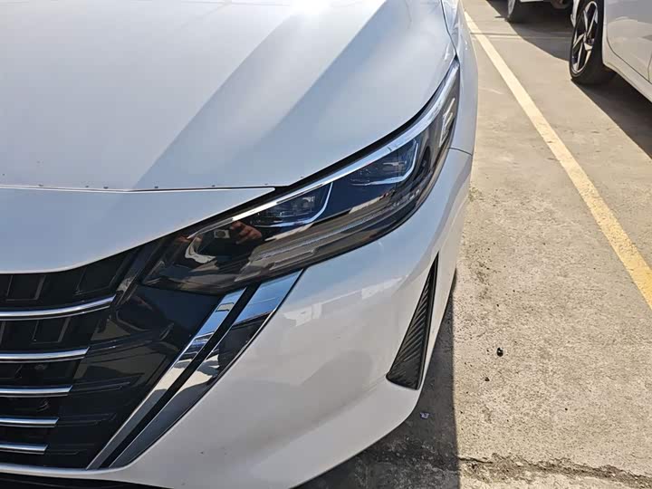 Фото 24 - Nissan Sylphy