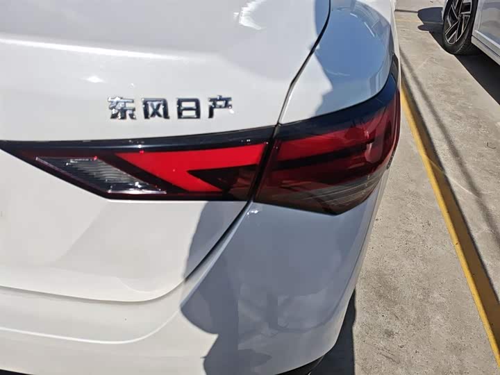 Фото 8 - Nissan Sylphy