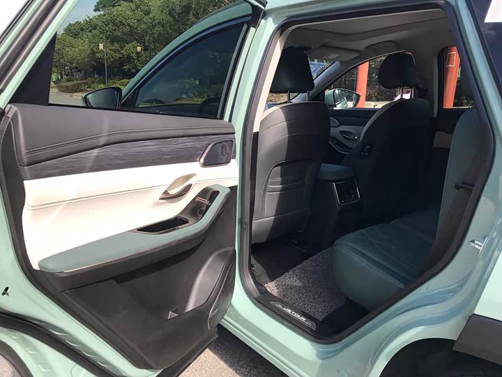 Фото 9 - Jetour Shanhai L9