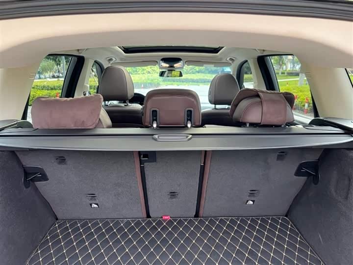 Фото 9 - BMW iX3