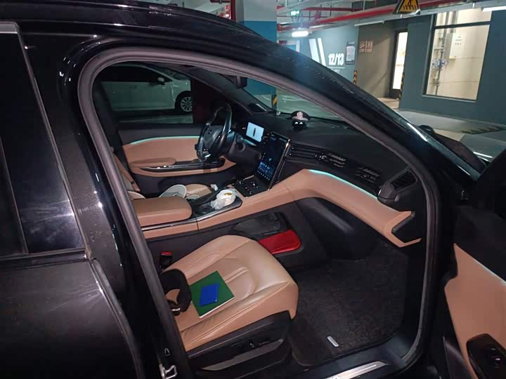 Фото 19 - Nio ES6