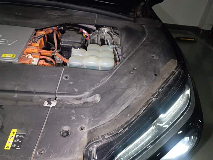 Фото 21 - Nio ES6